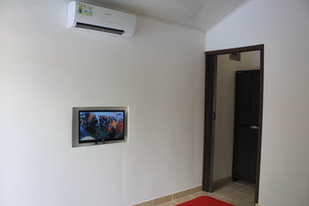 Jaco Lodge Quiet Hotel Экстерьер фото
