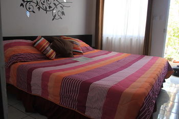 Jaco Lodge Quiet Hotel Экстерьер фото
